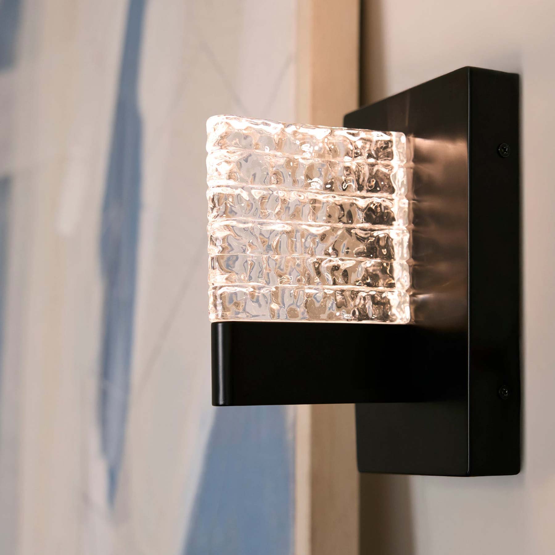 Gamma LED Wall Light in Detail.