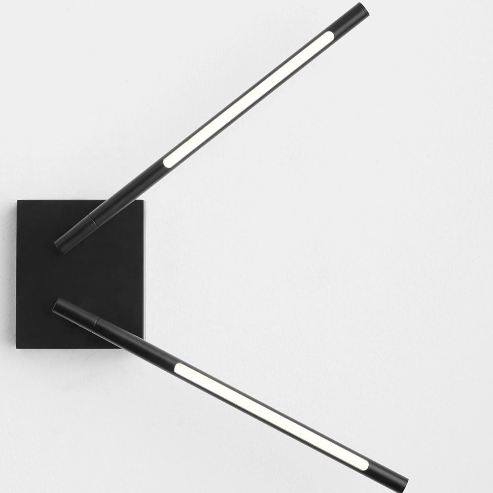 Palillos LED Wall Light in Detail.