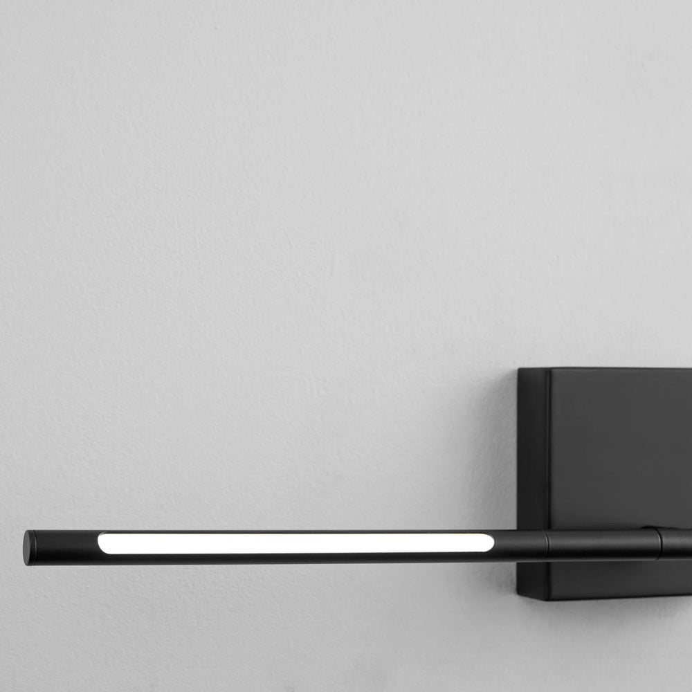 Palillos Single LED Wall Light in Detail.