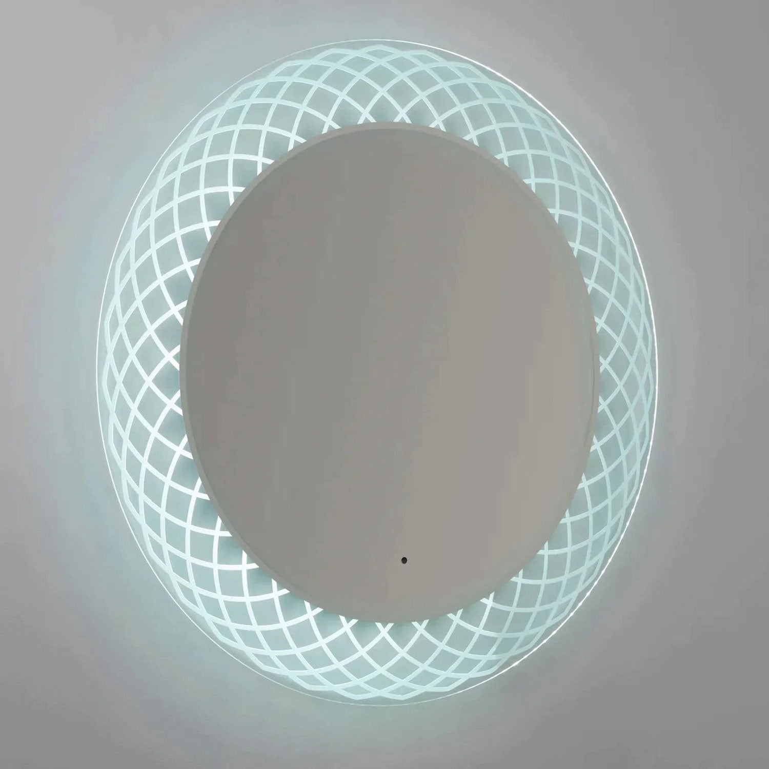 Perla LED Wall Mirror in Detail.