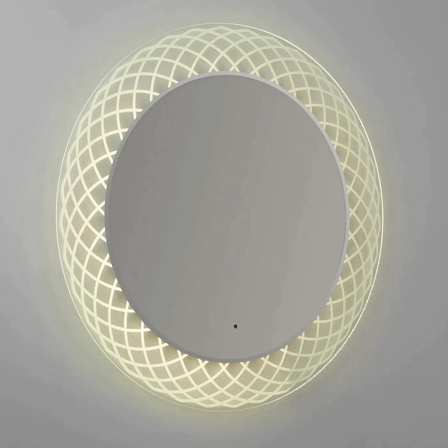 Perla LED Wall Mirror in Detail.