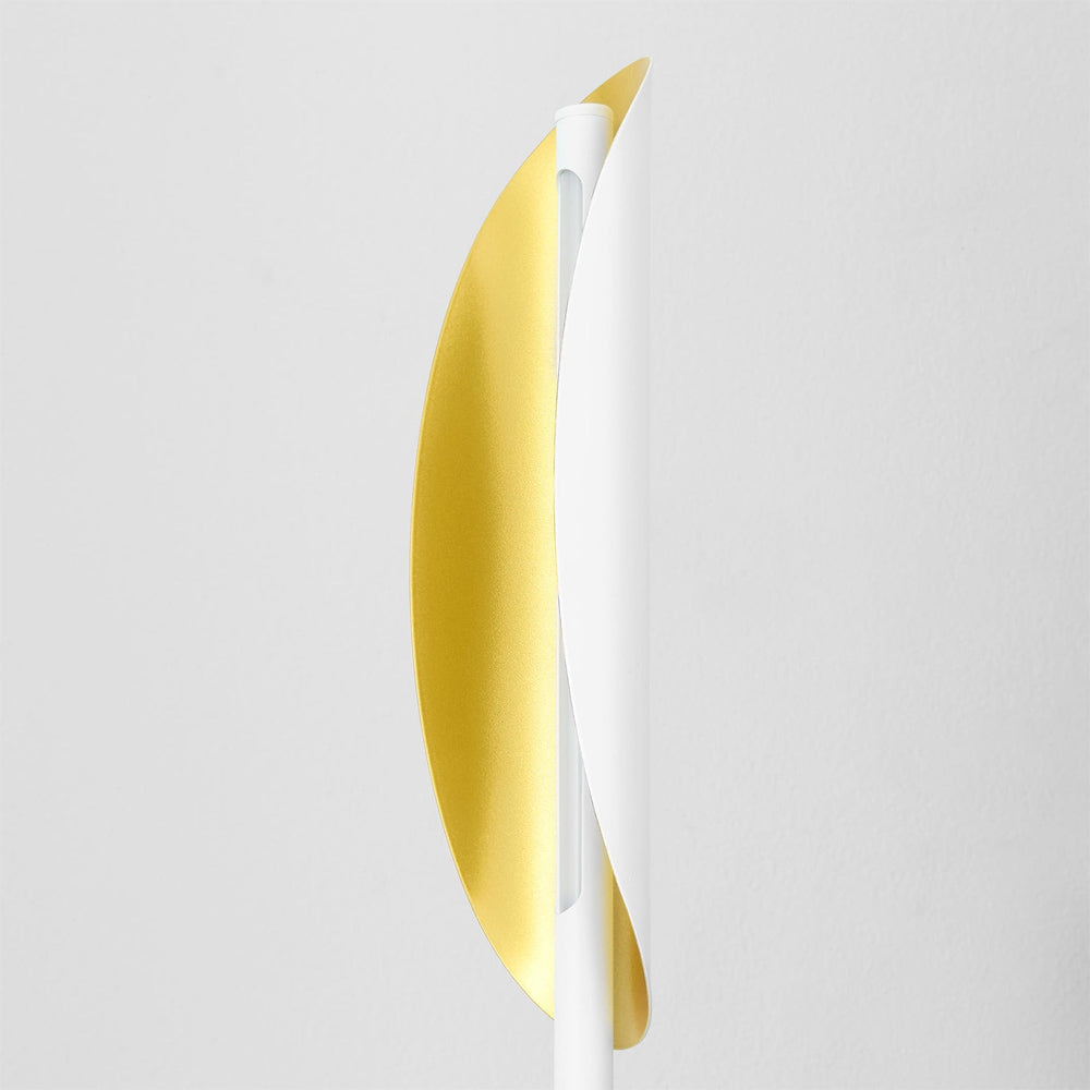 Pivot Vertical LED Wall Light in Detail.