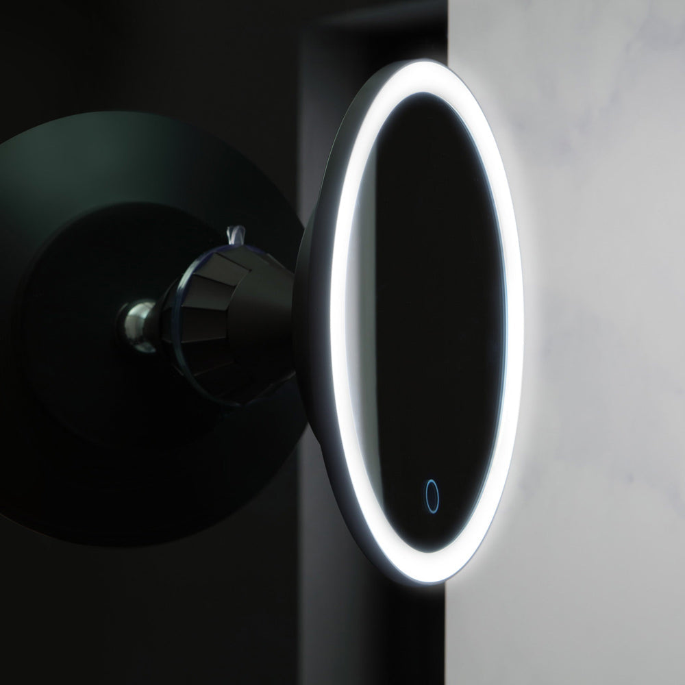 Solo LED Makeup Mirror in Detail.