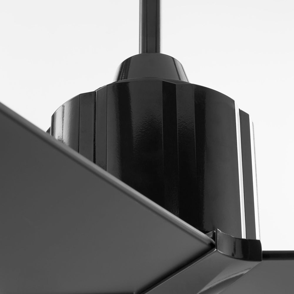 Strato Ceiling Fan in Detail.