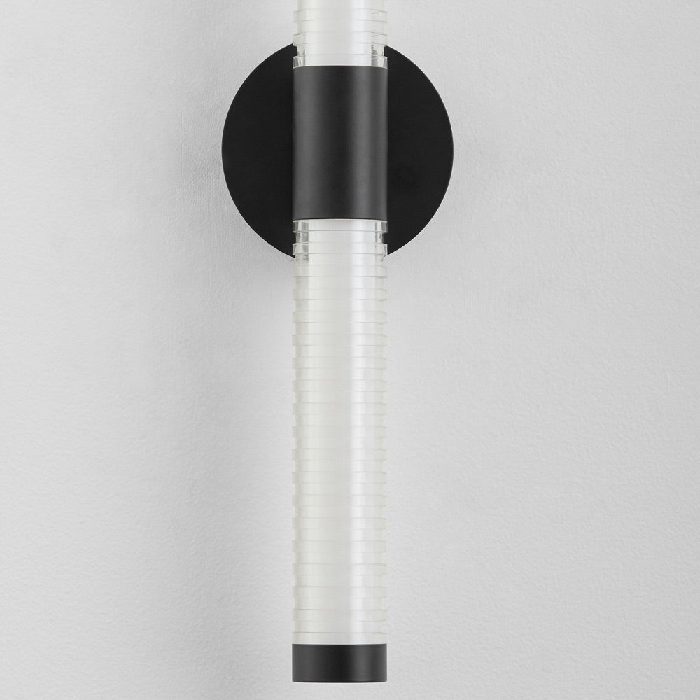 Vaden LED Wall Light in Detail.