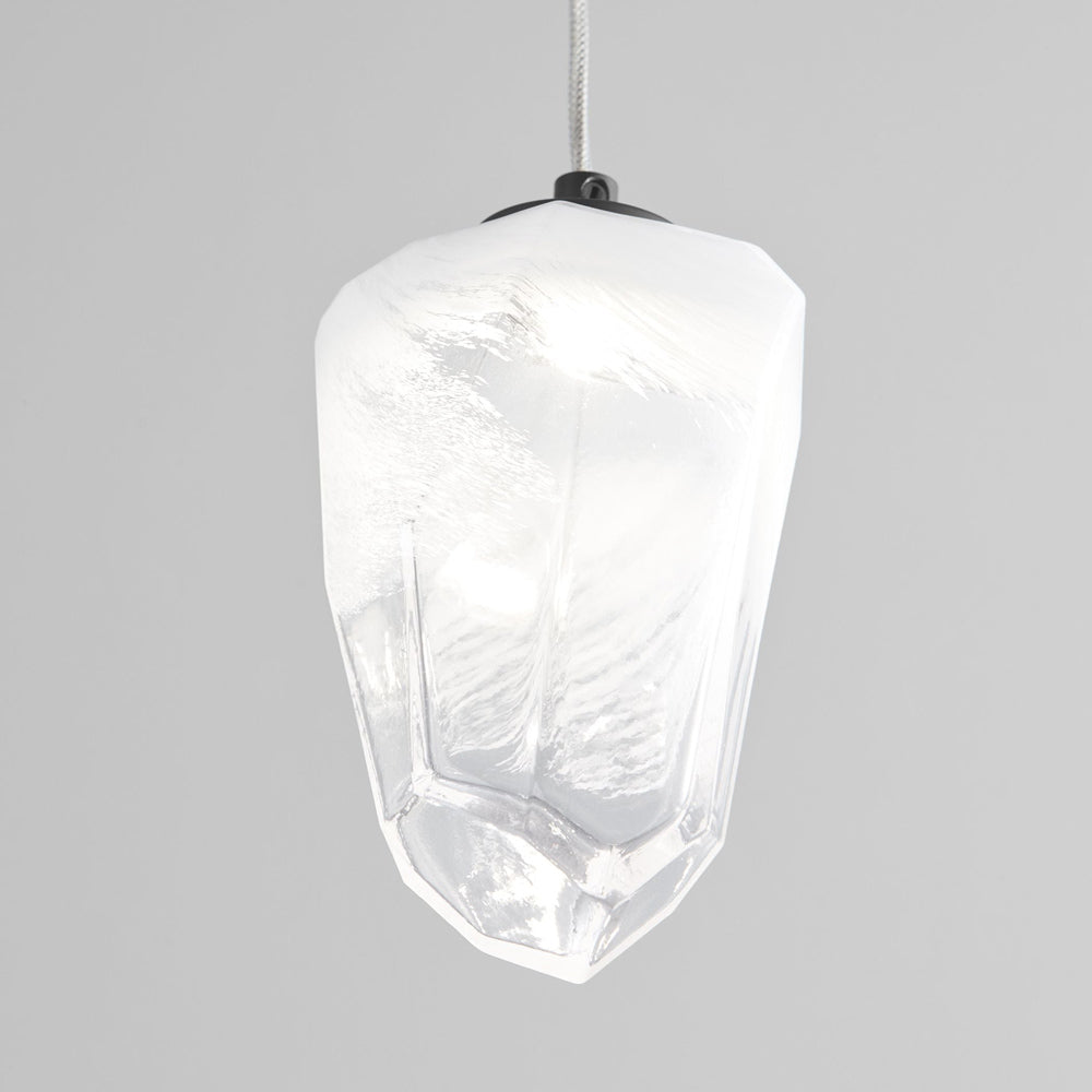 Vivo LED Pendant Light in Detail.