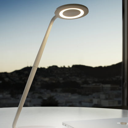 Pixo Plus LED Table Lamp in office.