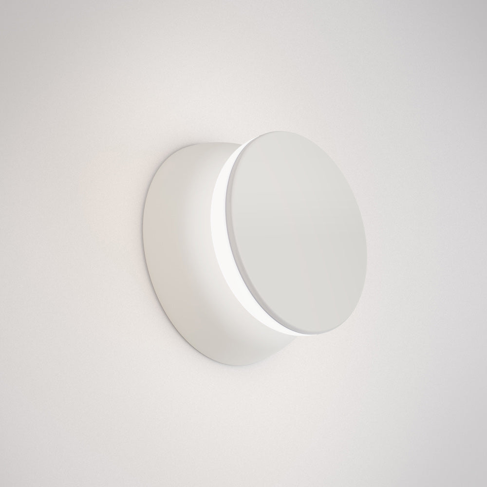 Totem Puck LED Wall Light in Detail.