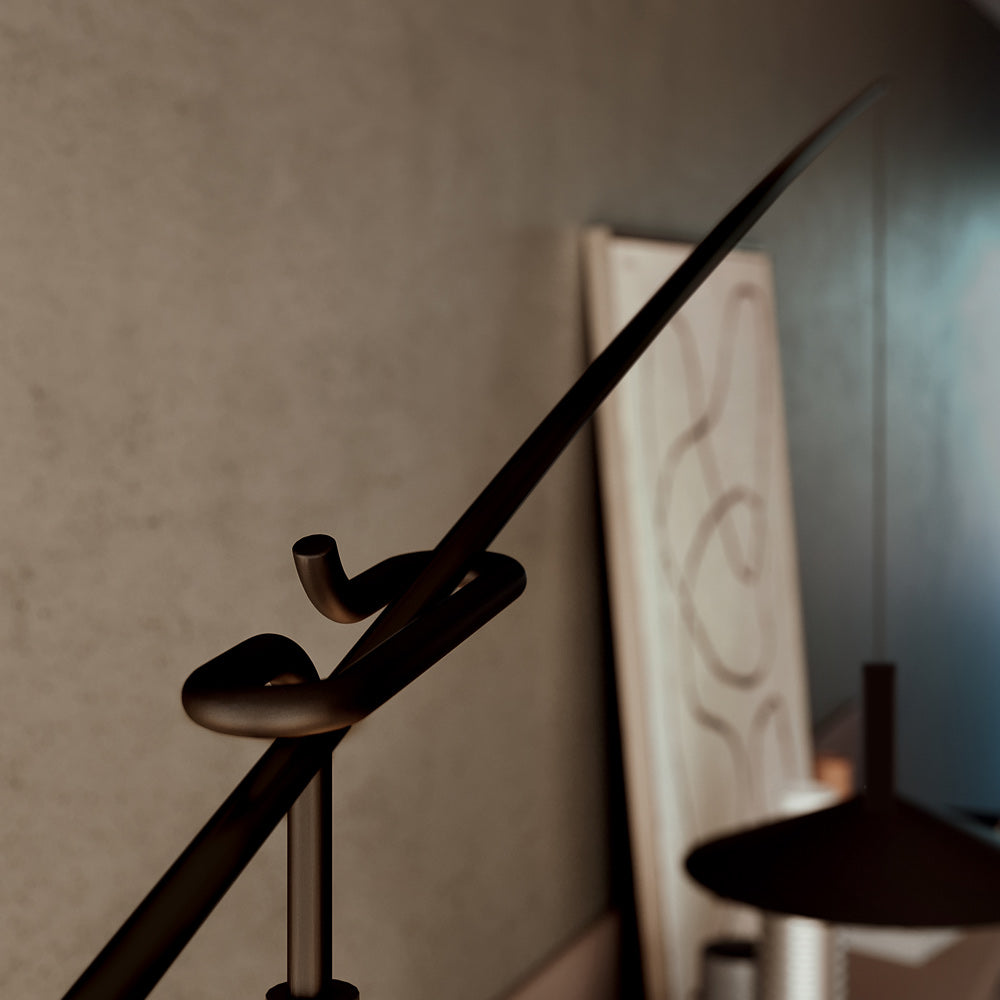 Altura LED Floor Lamp in Detail.