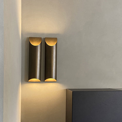 Aprile LED Wall Light in Detail.