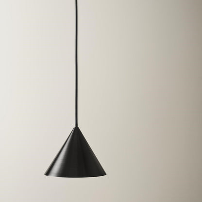 Apollo Zero Pendant Light in Detail.