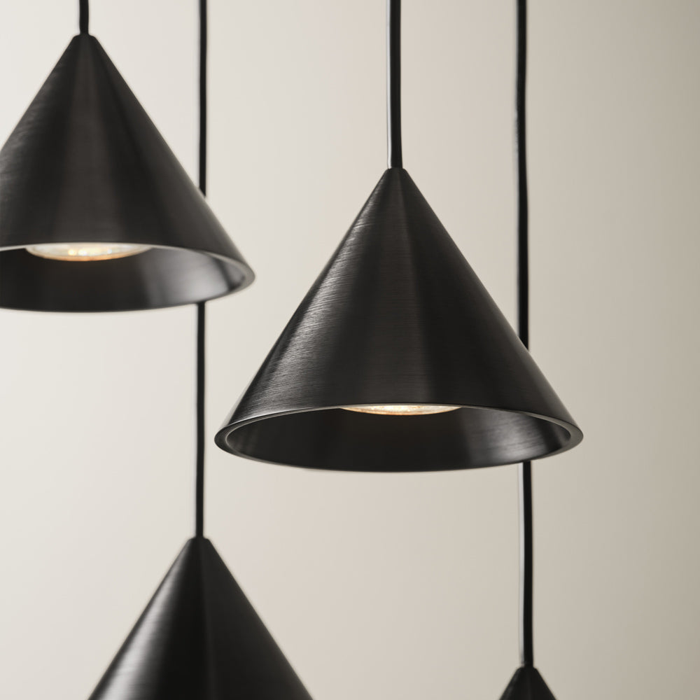 Apollo Zero Pendant Light in Detail.