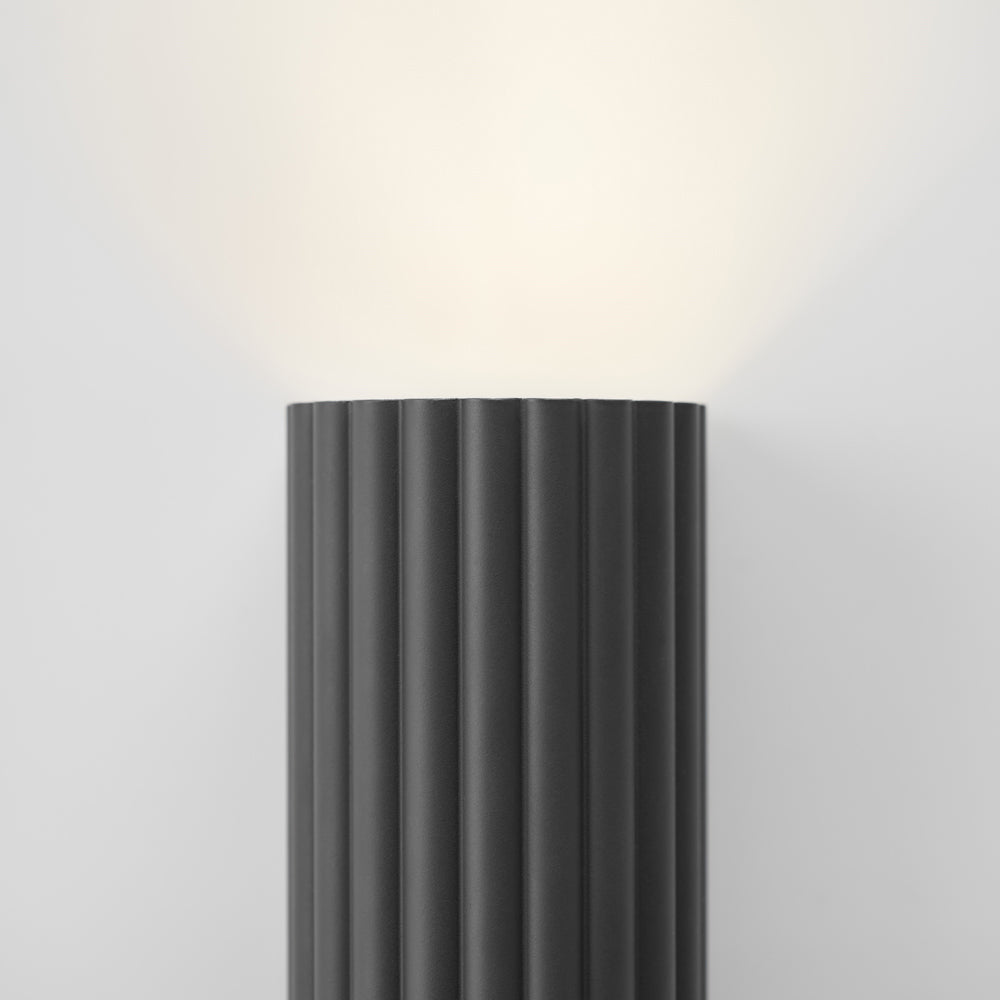 Donna Wall Light - line drawing.