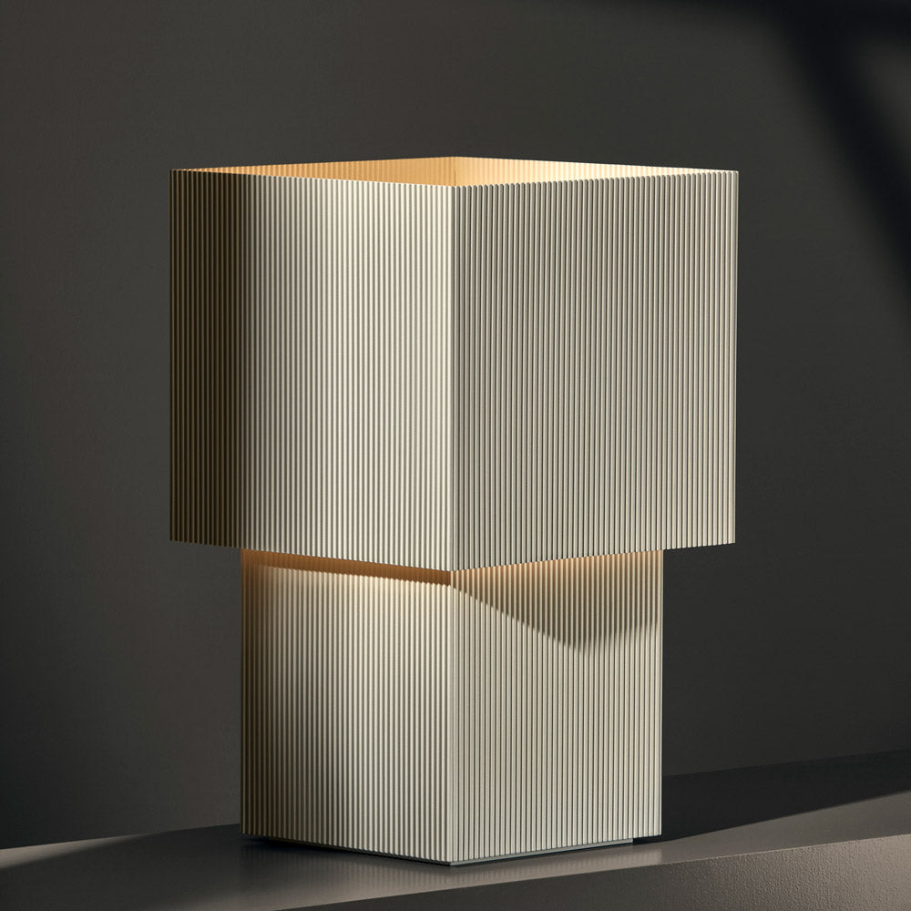 Romb Table Lamp in Detail.