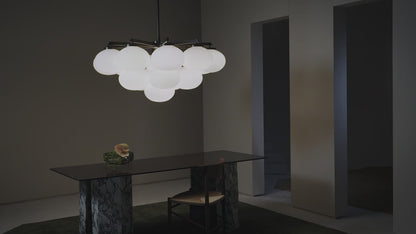 Cloudesley Chandelier - Video.