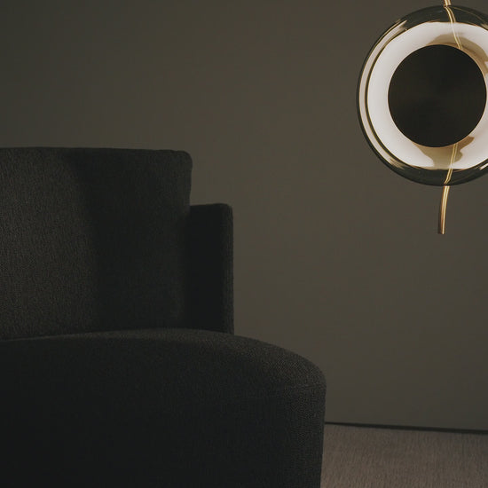 Pendulum LED Pendant Light - Video.