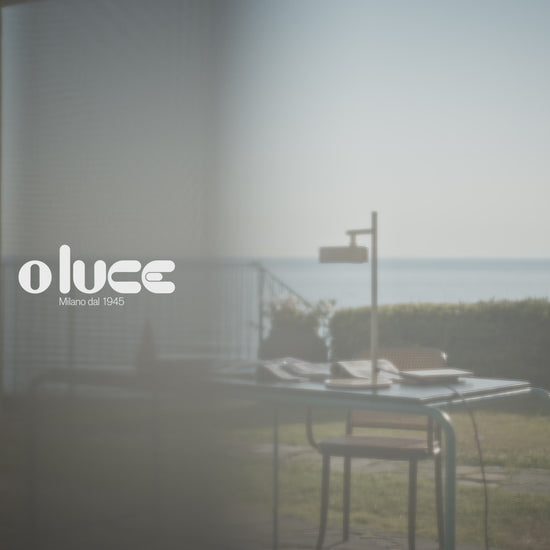 Berlin Outdoor Table Lamp (video).