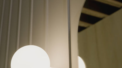 Lyra Bath Wall Light - Video.