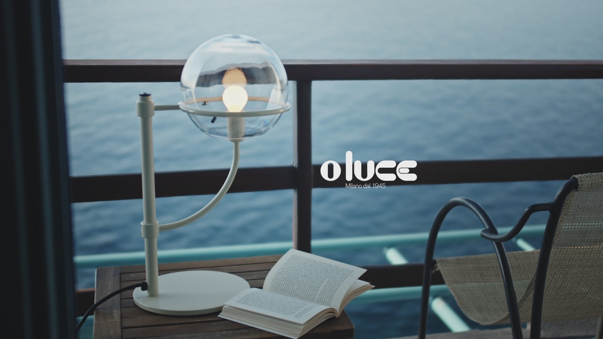 Lyndon Outdoor Table Lamp (video).