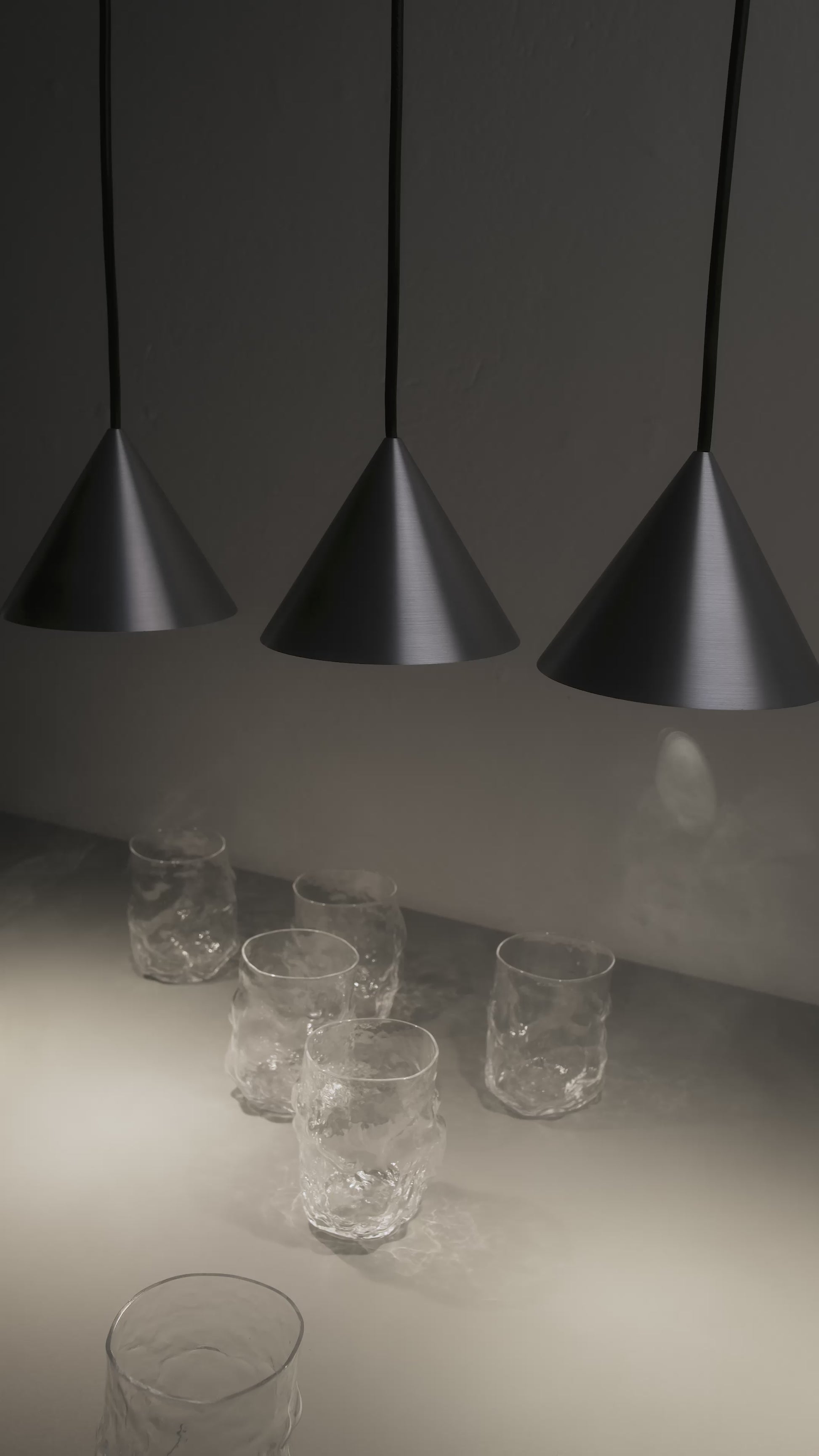 Apollo Zero Pendant Light - video.