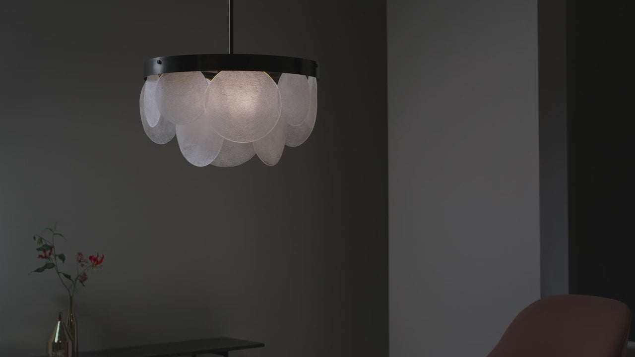Sasha Pendant Light - Video.