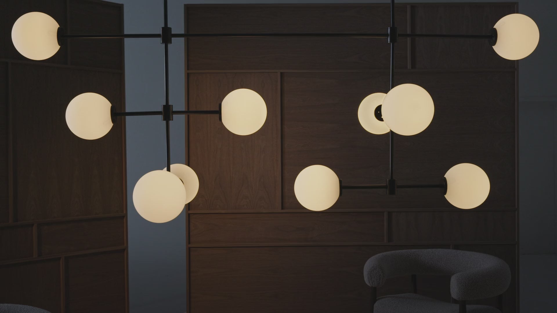 Trevi Chandelier - Video.