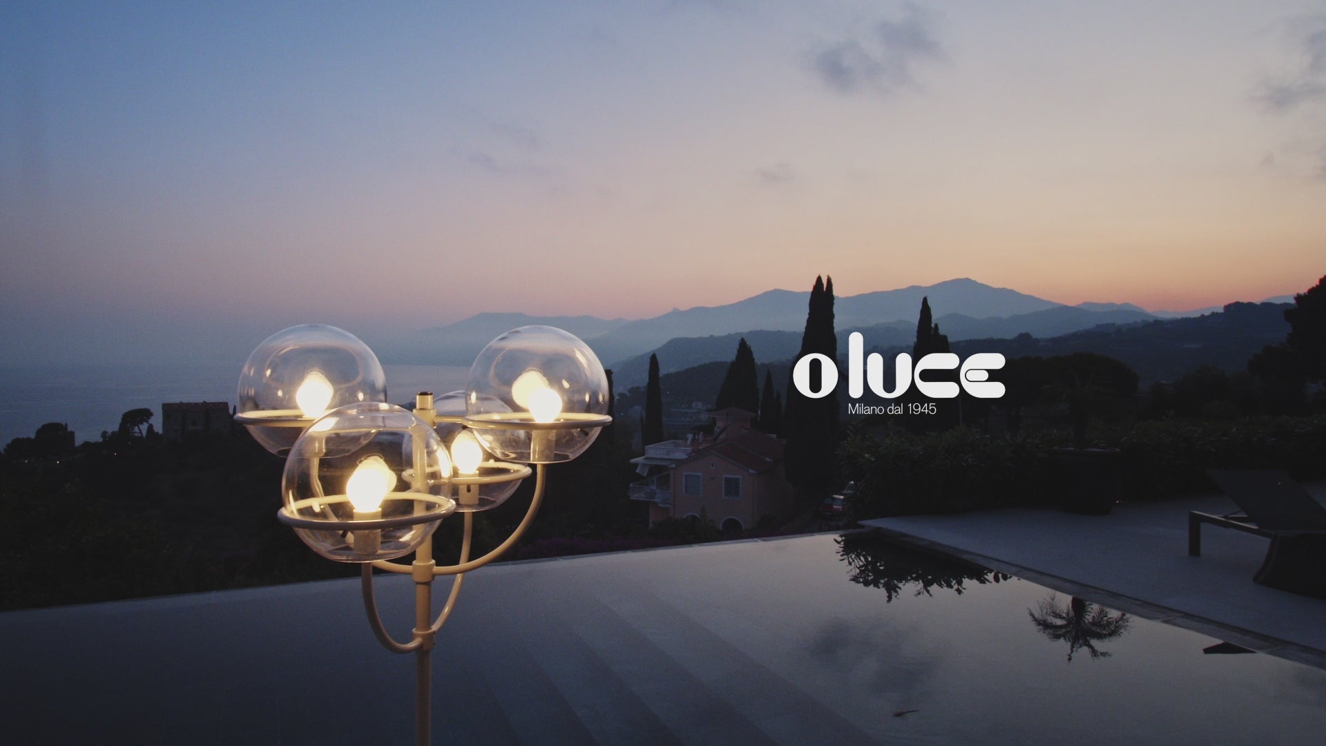 Lyndon Outdoor Floor Lamp (video).