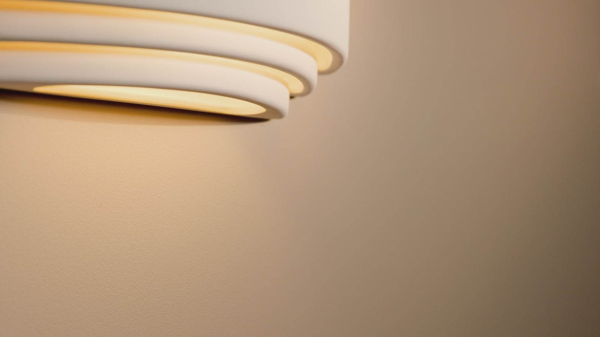 Amalfi Wall Light - Video.