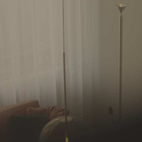 Romb Table Lamp - video.