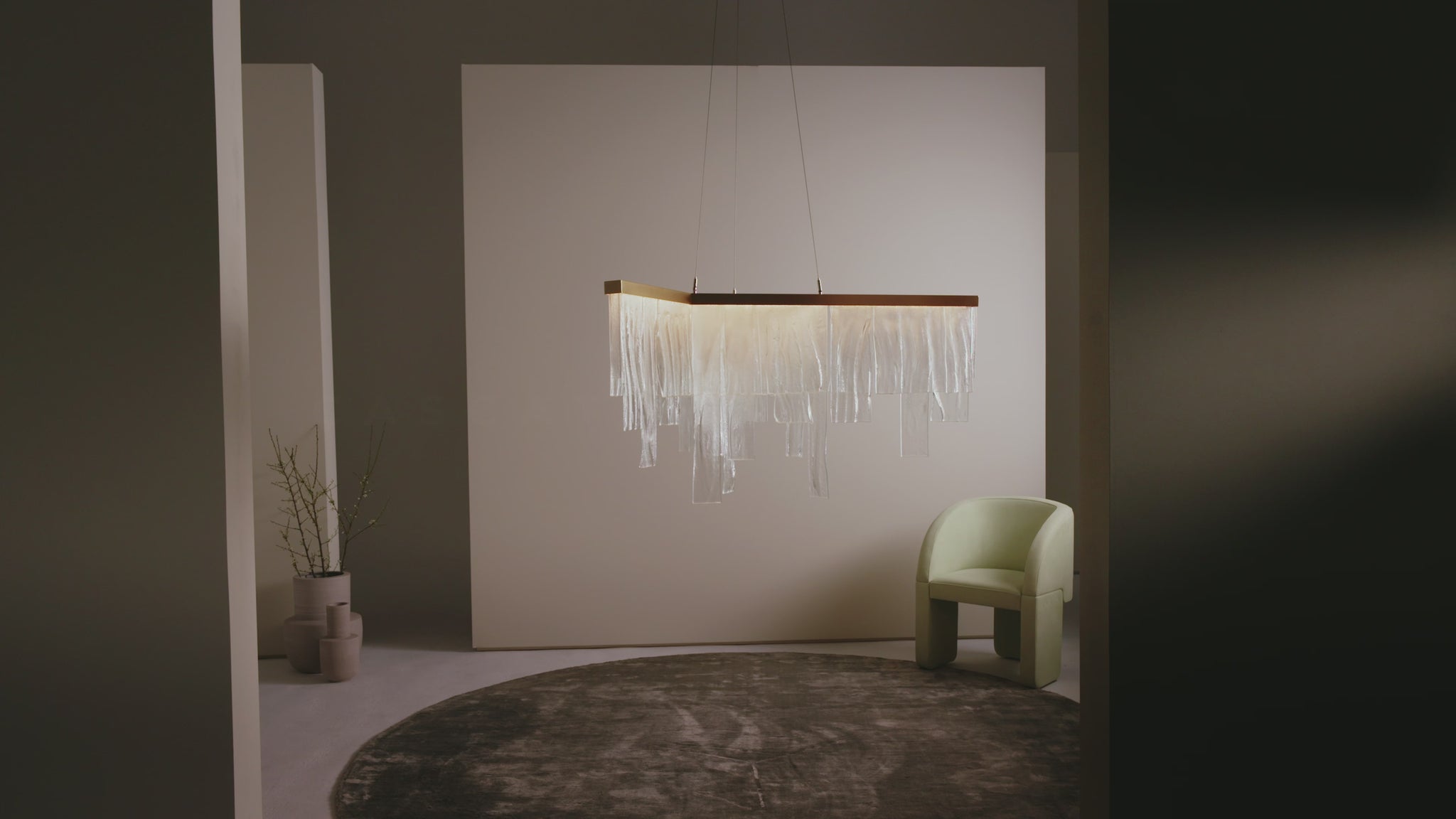 Cascata LED Chandelier - Video.