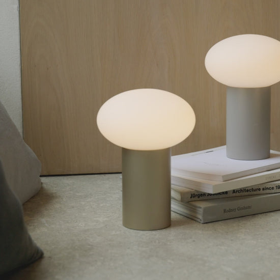Zeppo LED Portable Table Lamp - Video.