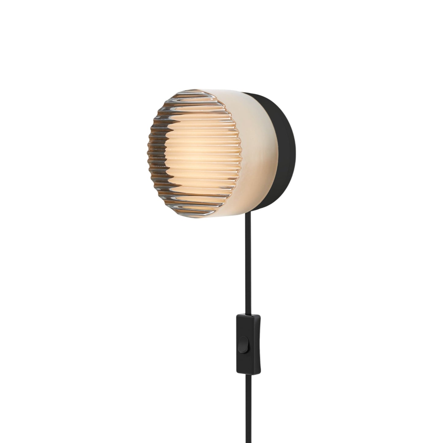 Crisp LED Plug-In Wall Light.