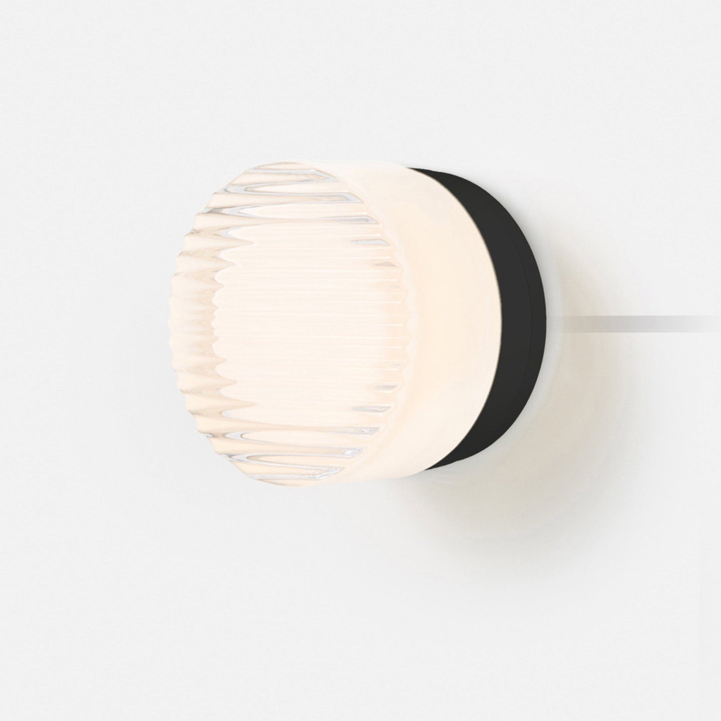 Crisp LED Plug-In Wall Light in Detail.