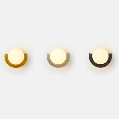 Cuff LED Wall Light in Detail.