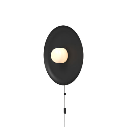 Hoist Shade LED Plug-In Wall Light in Matte Black (Large).