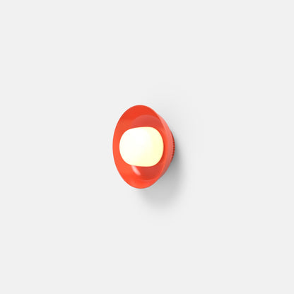 Hoist Shade LED Wall Light in Detail.