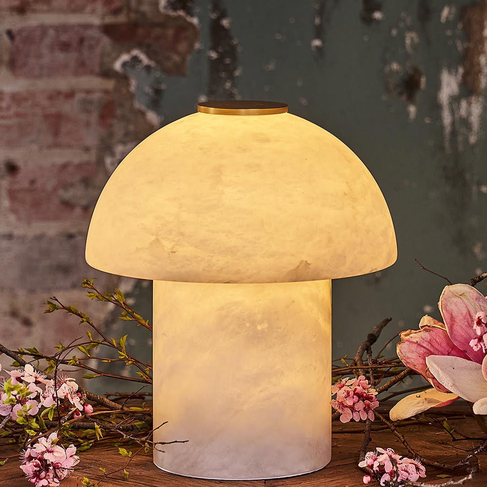 Bonnie Table Lamp in Detail.