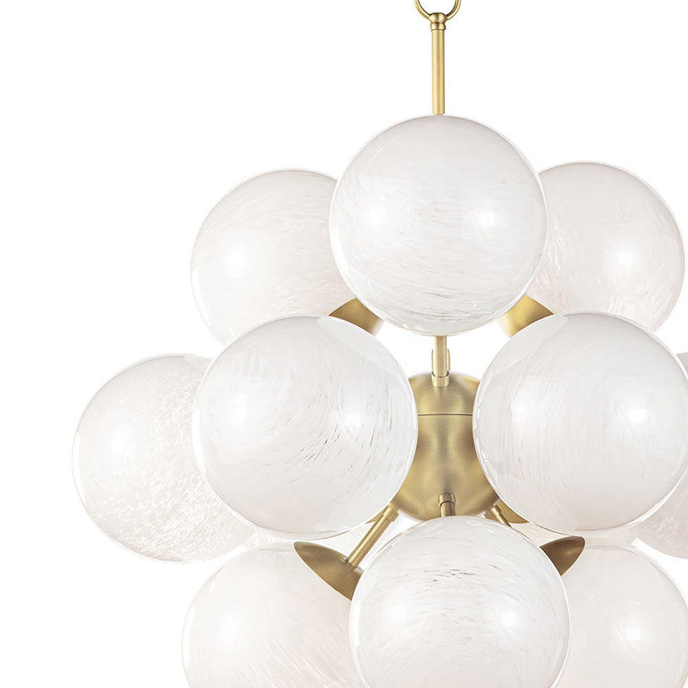 La Dame Chandelier in Detail.