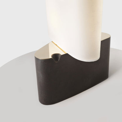 Fulcrum Table Lamp in Detail.