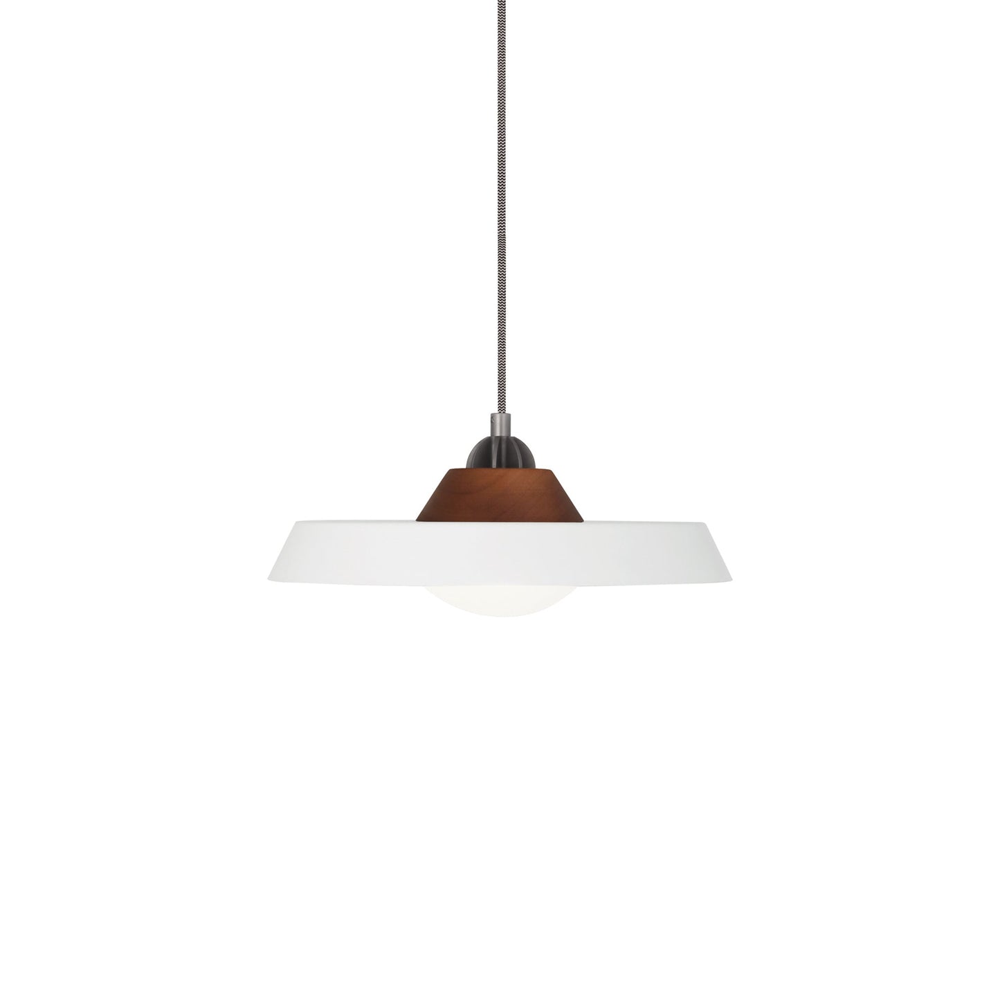 Mavisten Edition Far Pendant Light in Detail.