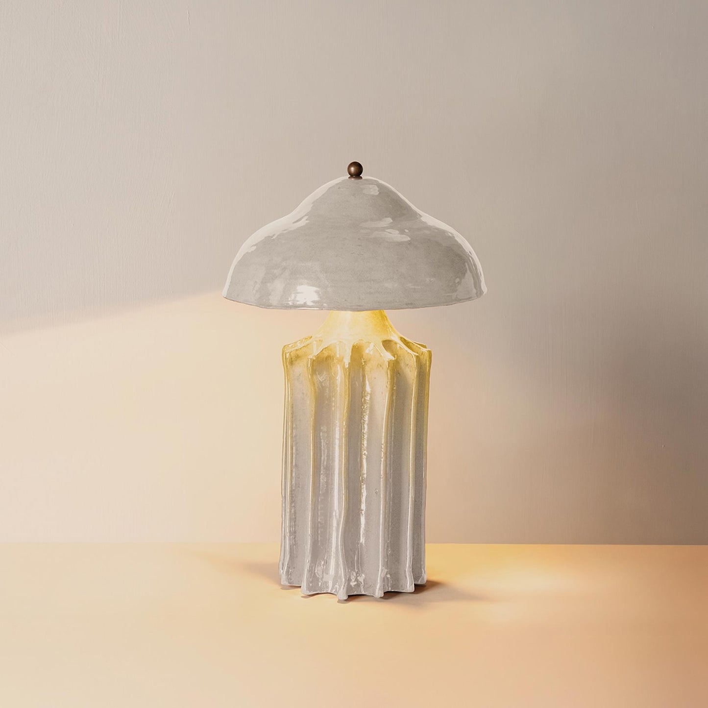 Arbor LED Table Lamp in Detail.