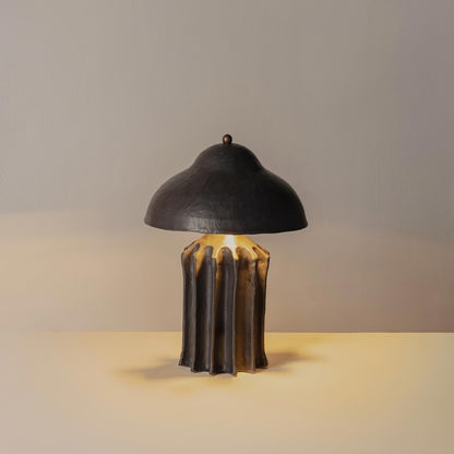 Arbor Squat LED Table Lamp in Detail.