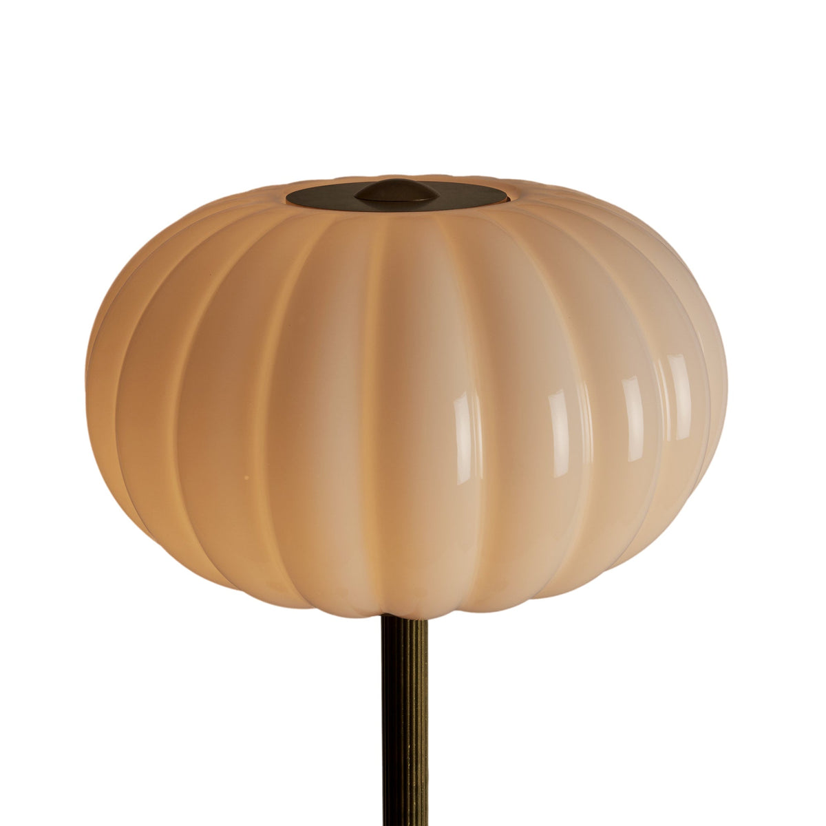 Cloud LED Floor Lamp in Detail.