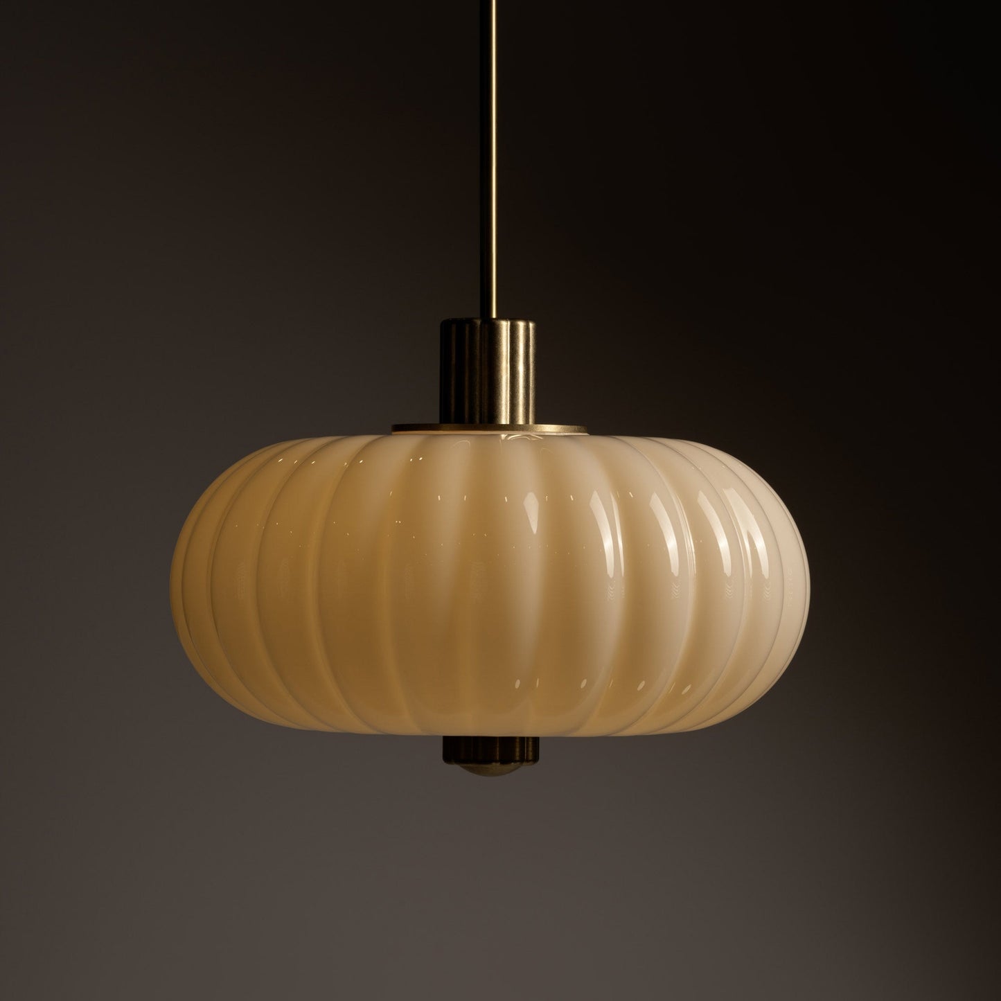 Cloud LED Pendant Light in Detail.
