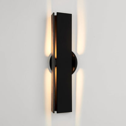 Delta LED Wall Light in Detail.