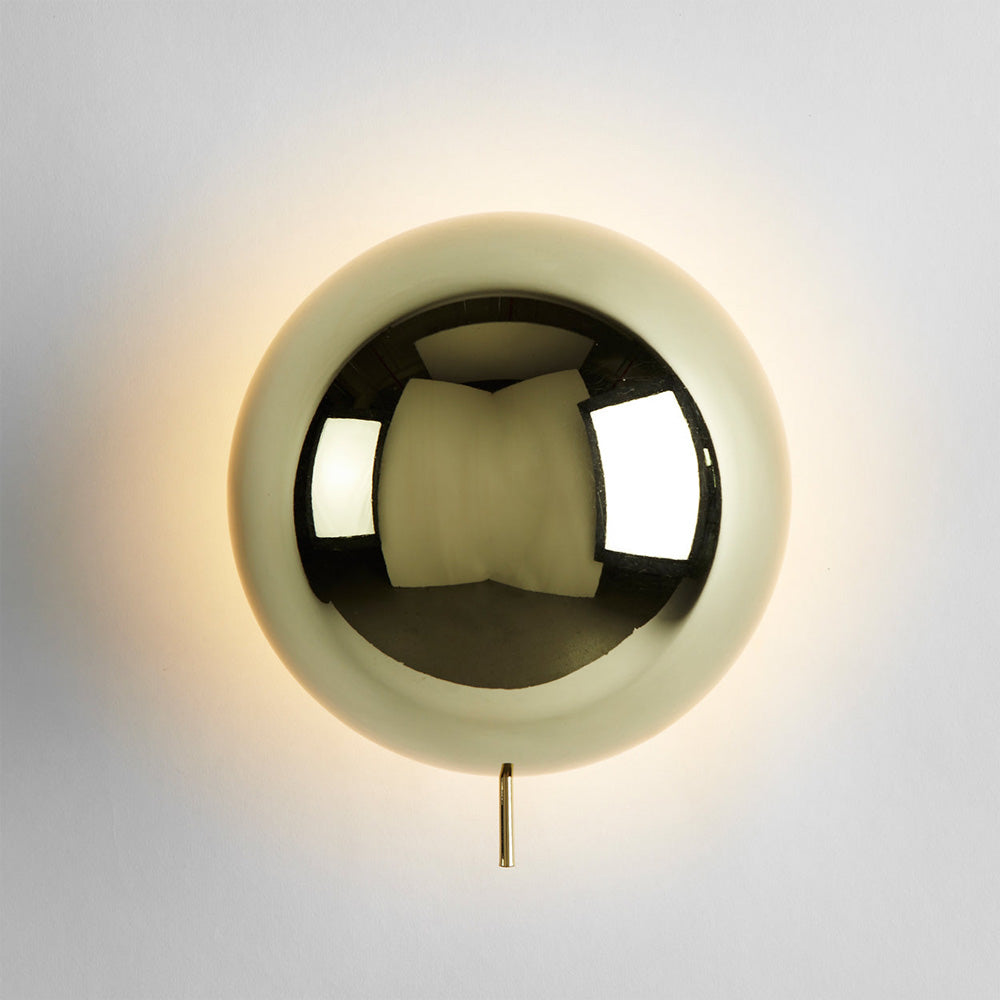Eclipse LED Wall Light in Detail.