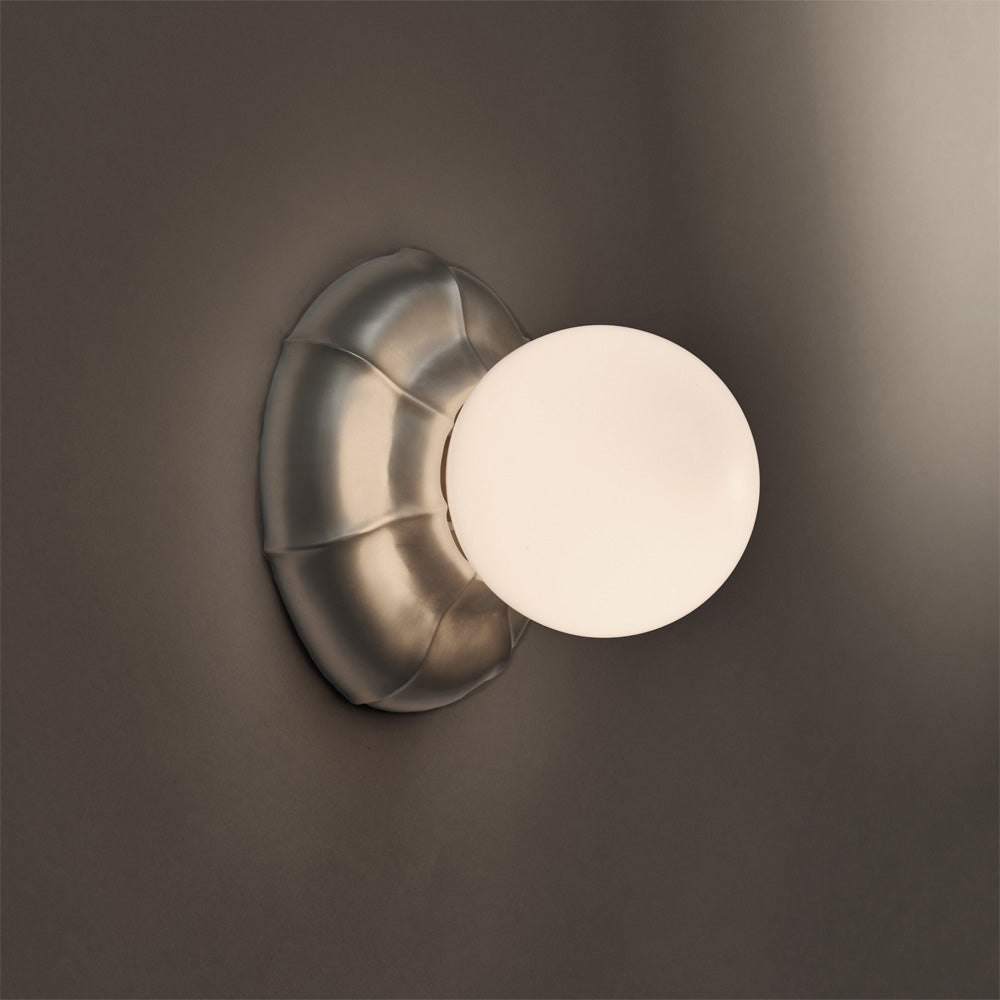 Epoch Wall Light in Detail.