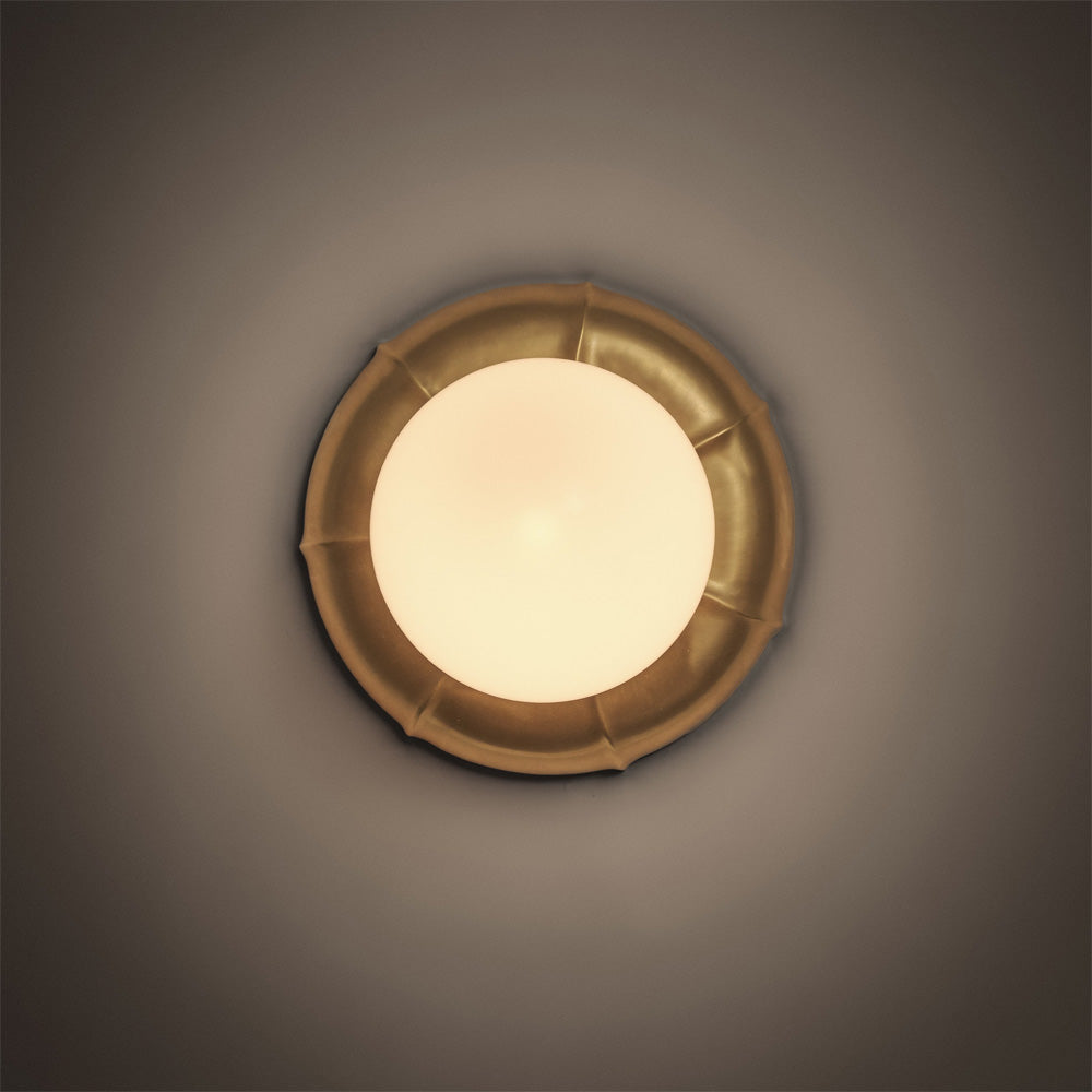 Epoch Wall Light in Detail.