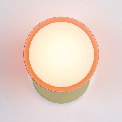 Geode LED Wall Light in Detail.