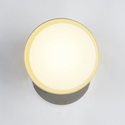 Geode LED Wall Light in Detail.